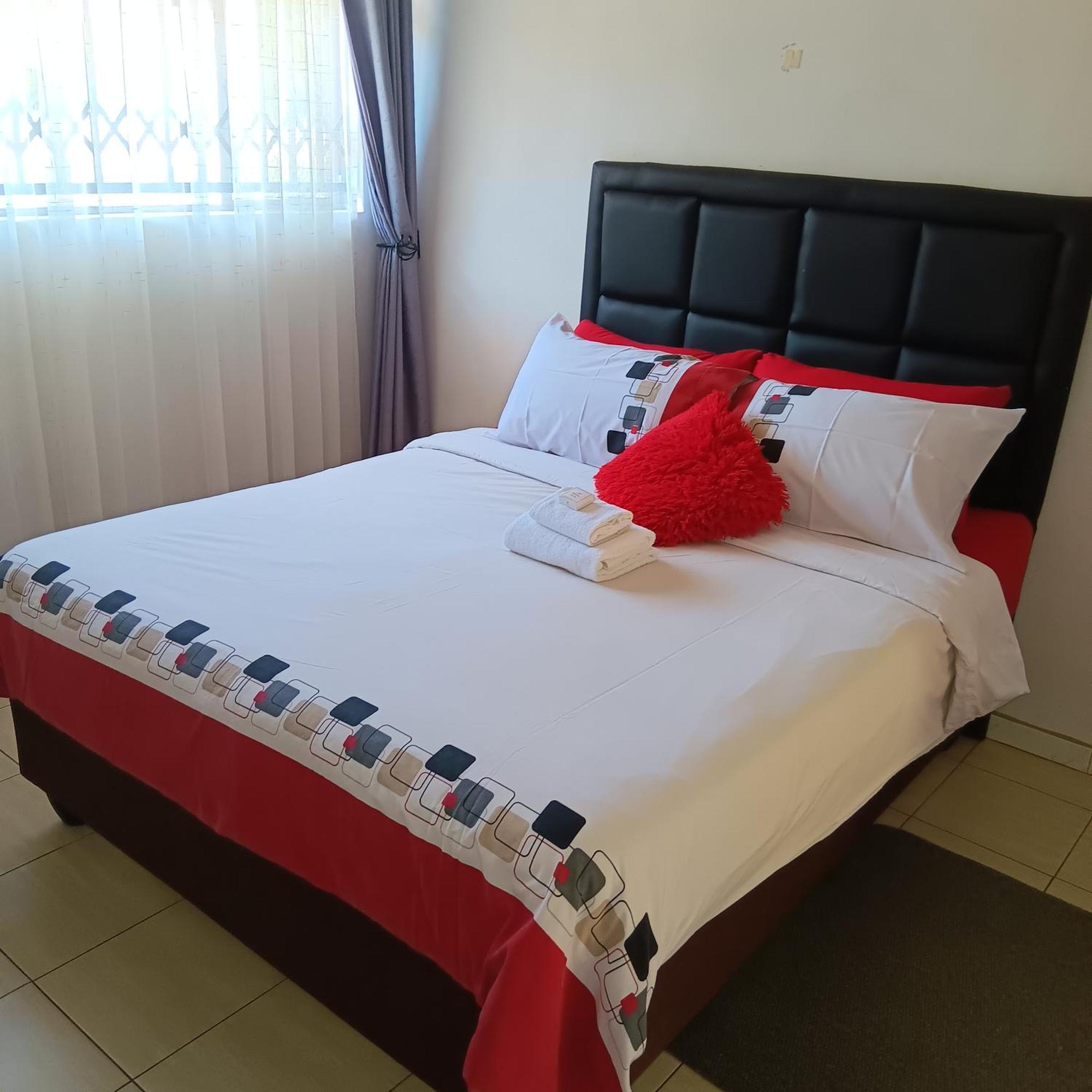 Paterrace Guest Lodge Harare Buitenkant foto