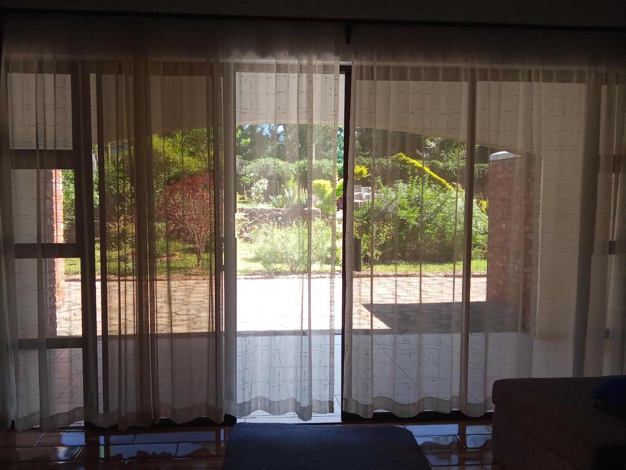Paterrace Guest Lodge Harare Buitenkant foto